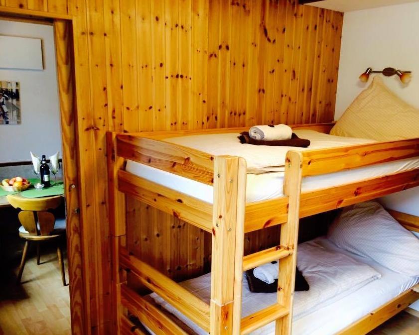Two-Bedroom Apartment,922421416:JPEG